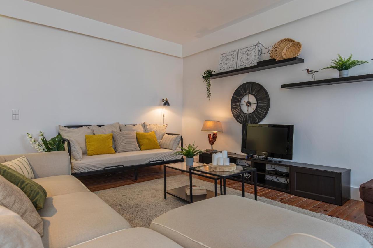 32 -Lovely 2 Bedroom Apt In Principe Real Lissabon Buitenkant foto